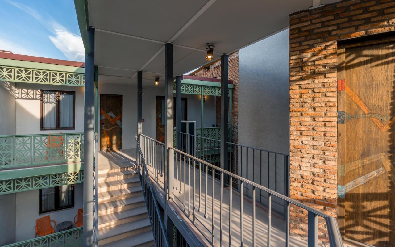 Boutique Kosher Hotel Tourfa Tbilisi Bagian luar foto