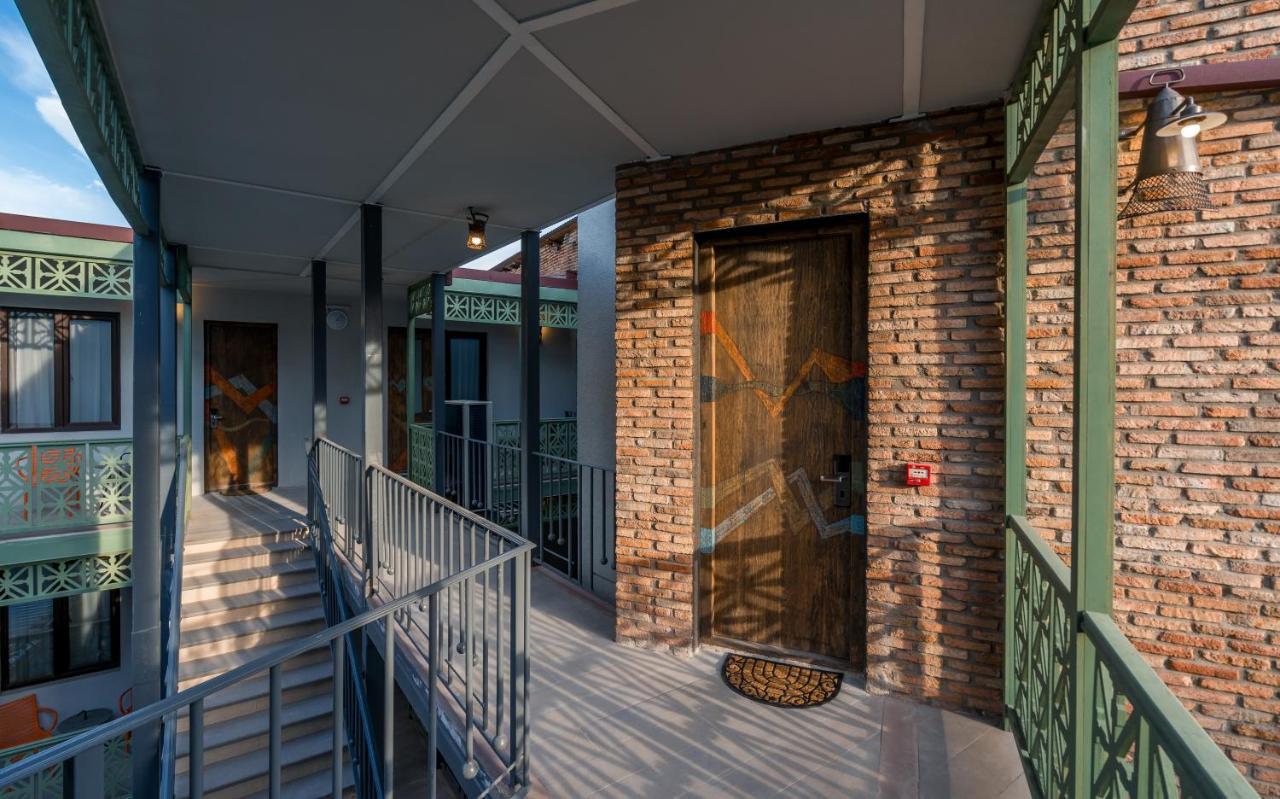 Boutique Kosher Hotel Tourfa Tbilisi Bagian luar foto
