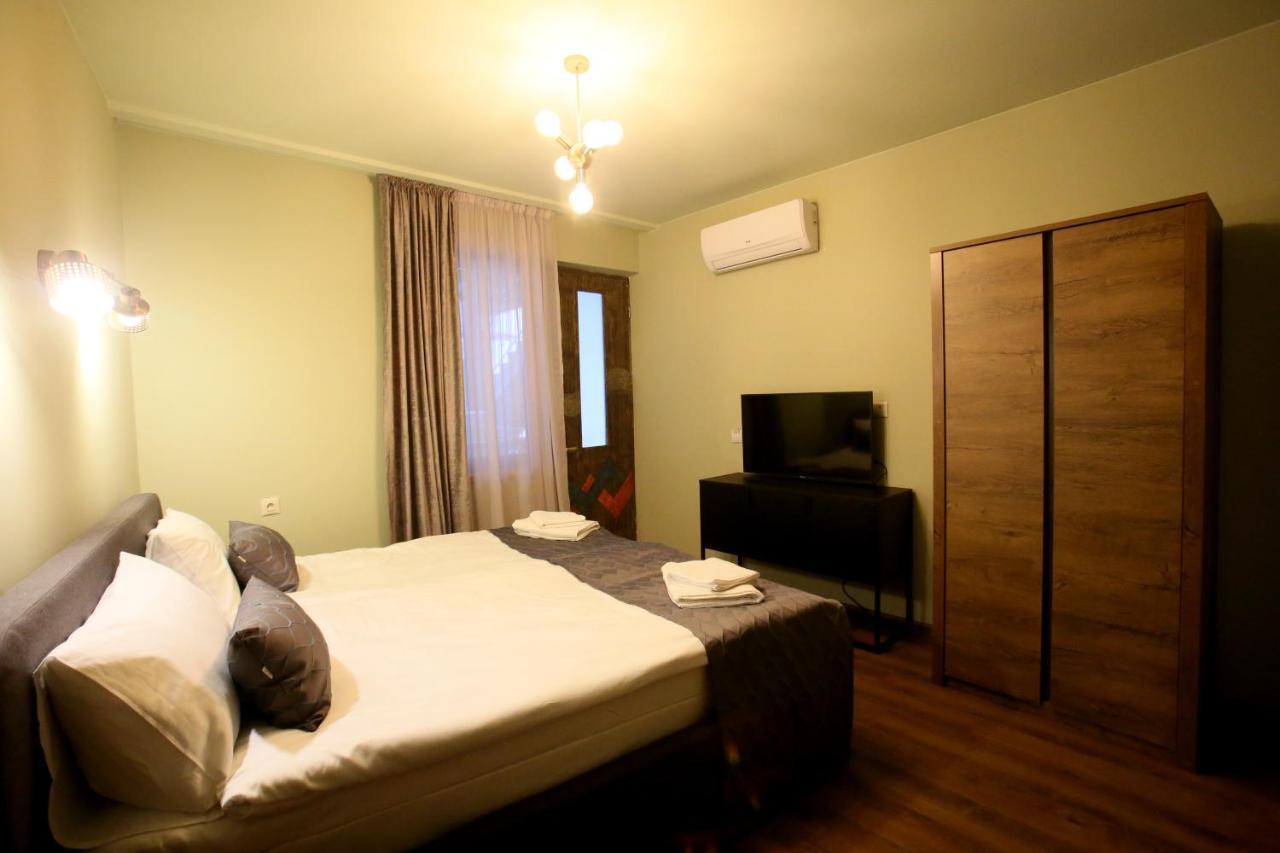 Boutique Kosher Hotel Tourfa Tbilisi Bagian luar foto