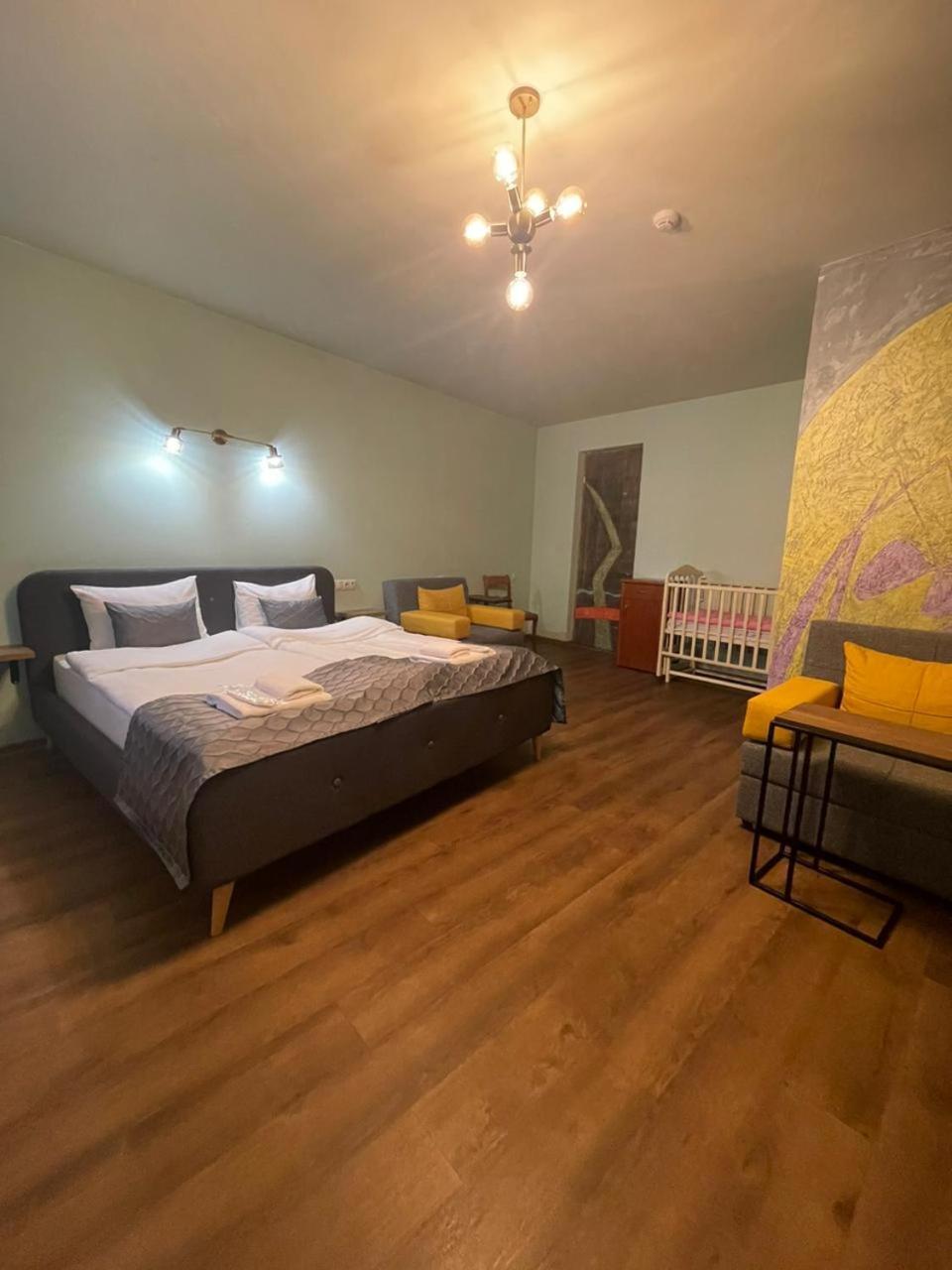 Boutique Kosher Hotel Tourfa Tbilisi Bagian luar foto