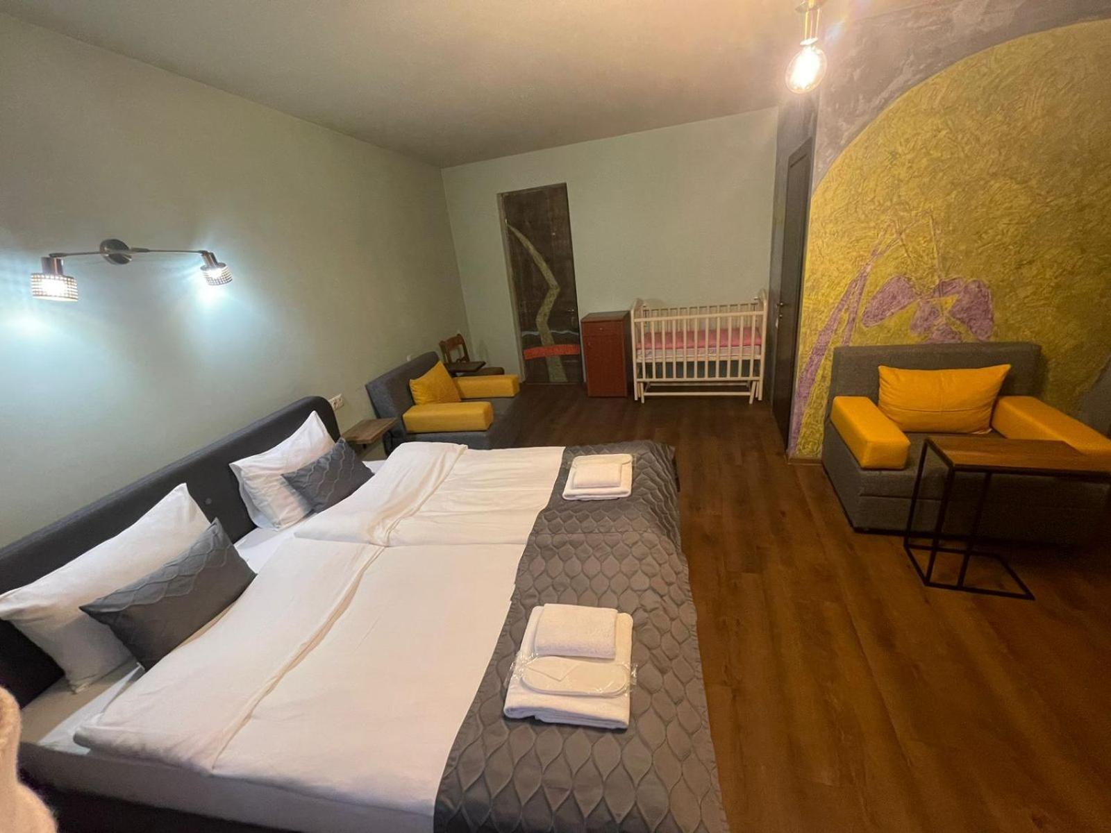 Boutique Kosher Hotel Tourfa Tbilisi Bagian luar foto